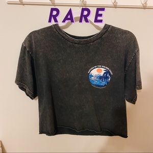 **RARE** Brandy Melville Boxy Cropped T-Shirt